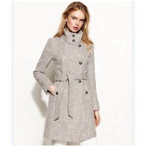 T Tahari Wool Blend Trench Coat Tweed Textured Sz 8 Beige Belted Mid-Length Warm